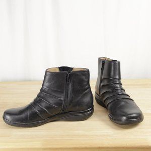 Clarks Zip up Ankle Boots 7.5